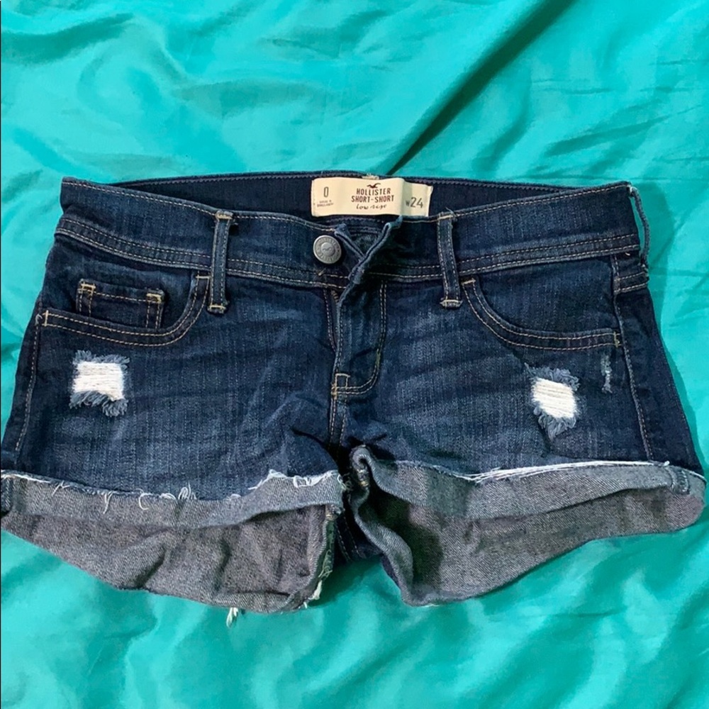 Hollister shorts!!